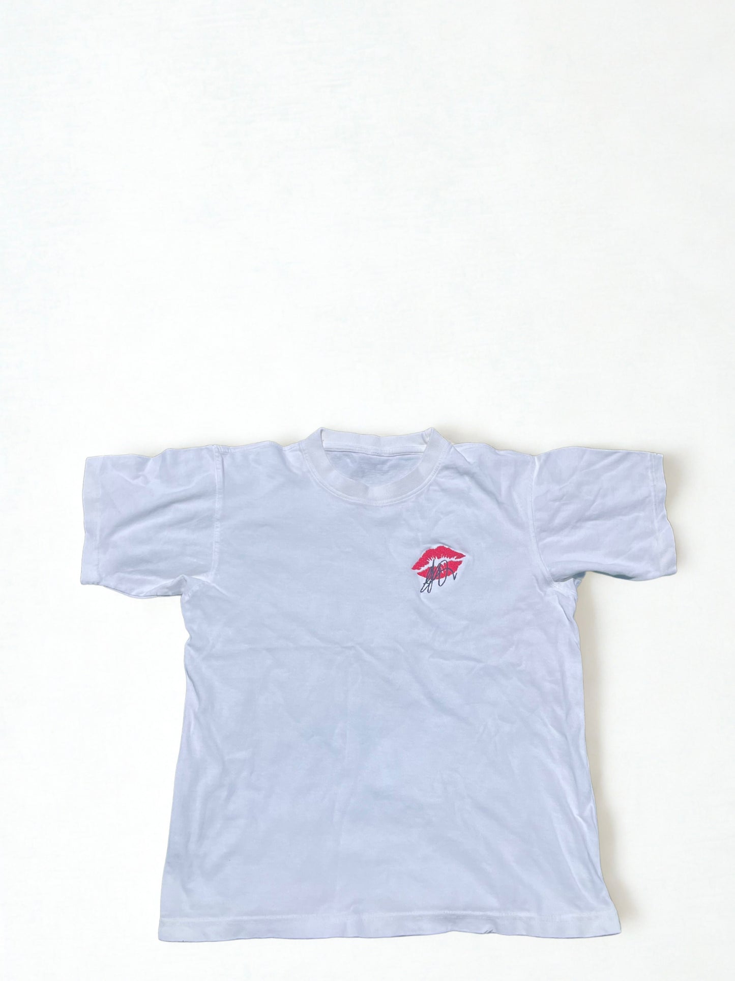 CLEAN WHITE EMRY TEE